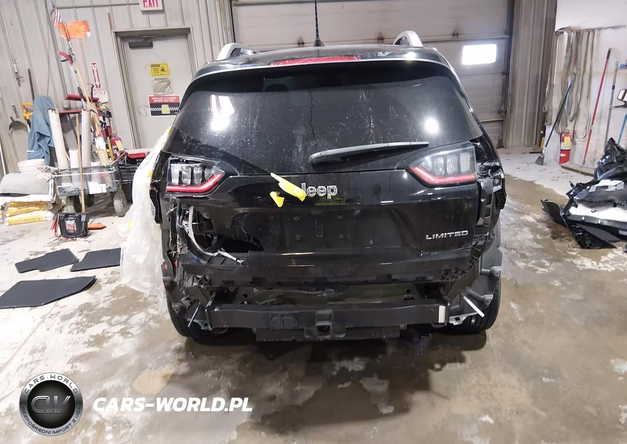2020 Jeep Cherokee Limited 4X4 VIN:1C4PJMDX8LD563482 - 17