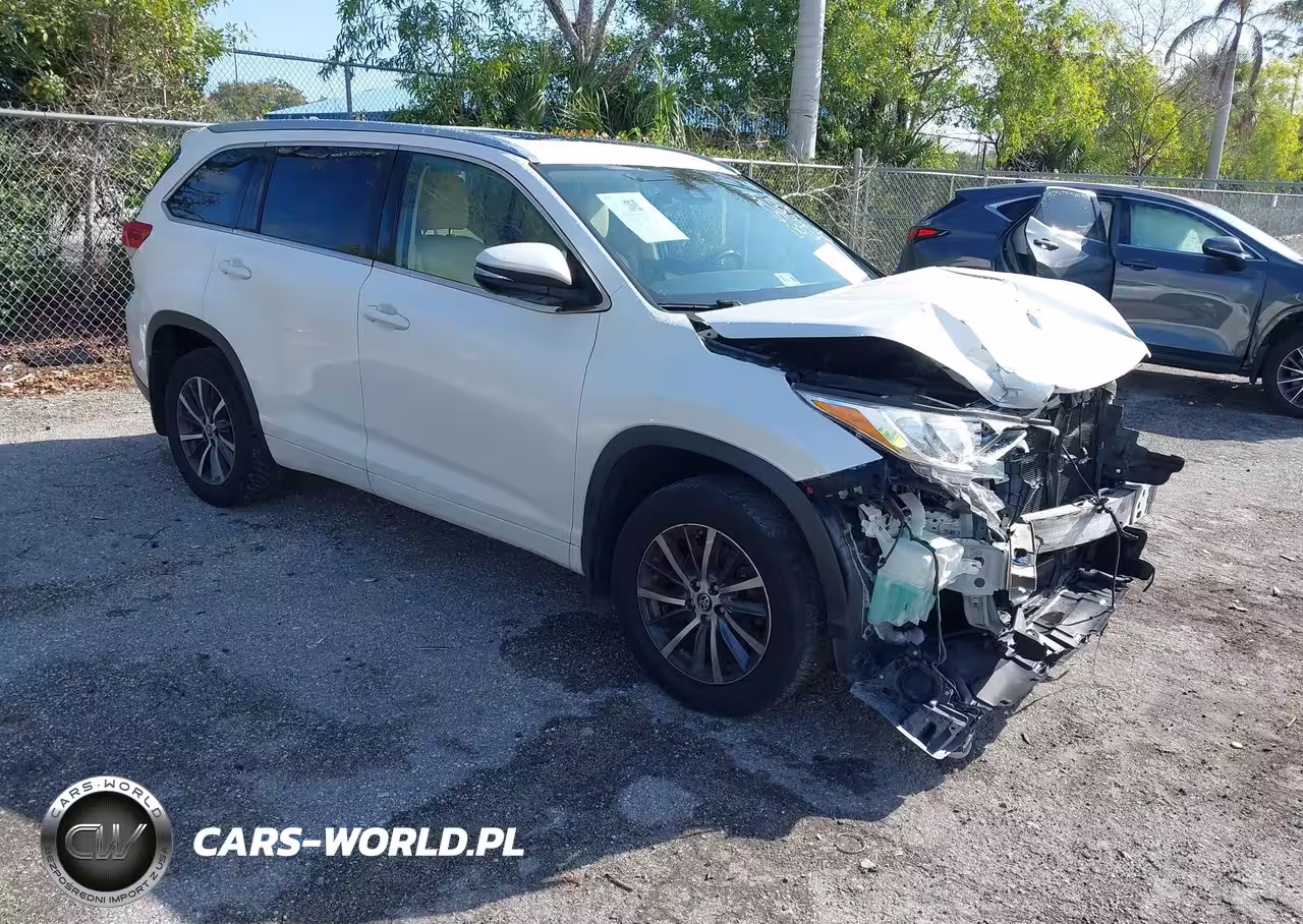 2017 Toyota Highlander Xle
