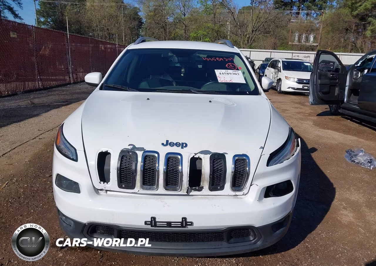 2018 Jeep Cherokee Latitude Plus Fwd VIN:1C4PJLLB8JD622656 - 12