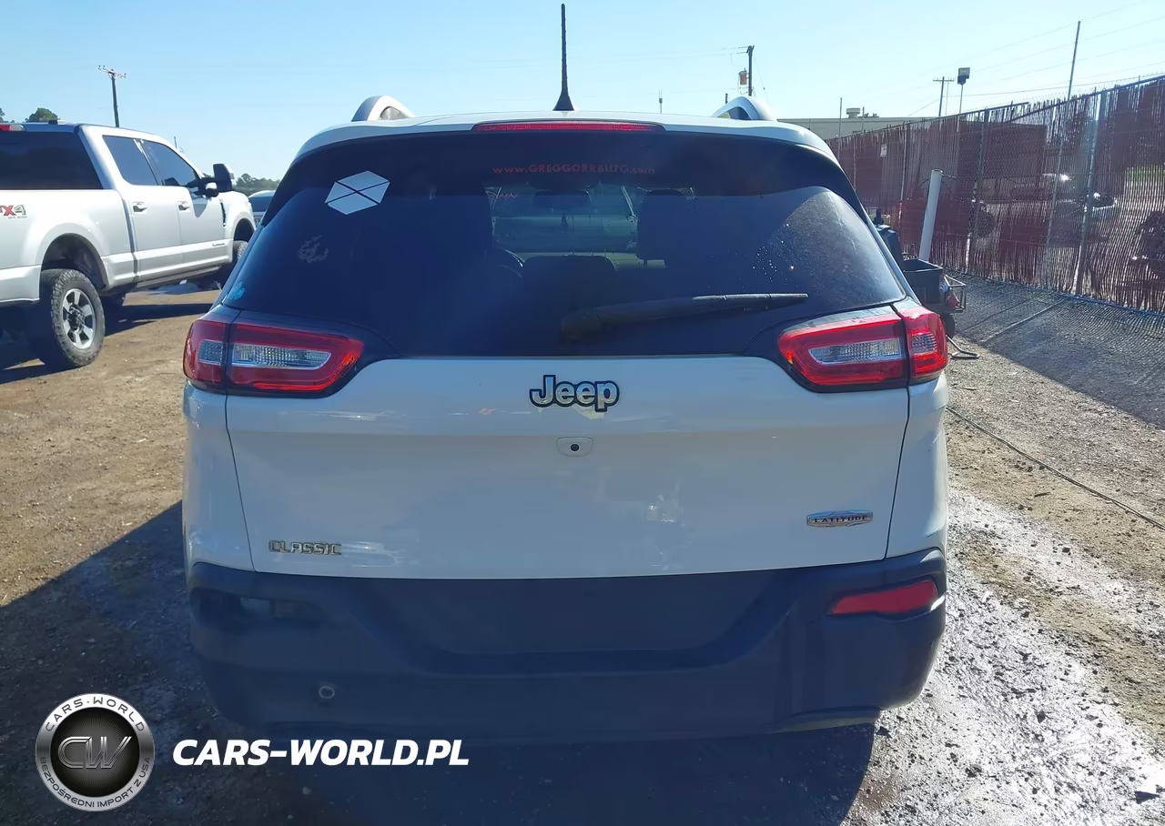 2018 Jeep Cherokee Latitude Plus Fwd VIN:1C4PJLLB8JD622656 - 16