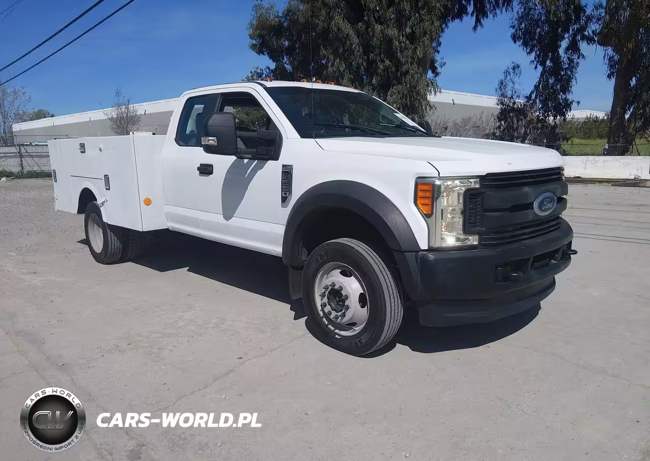 2017 Ford F-550 Chassis Xl-Xlt