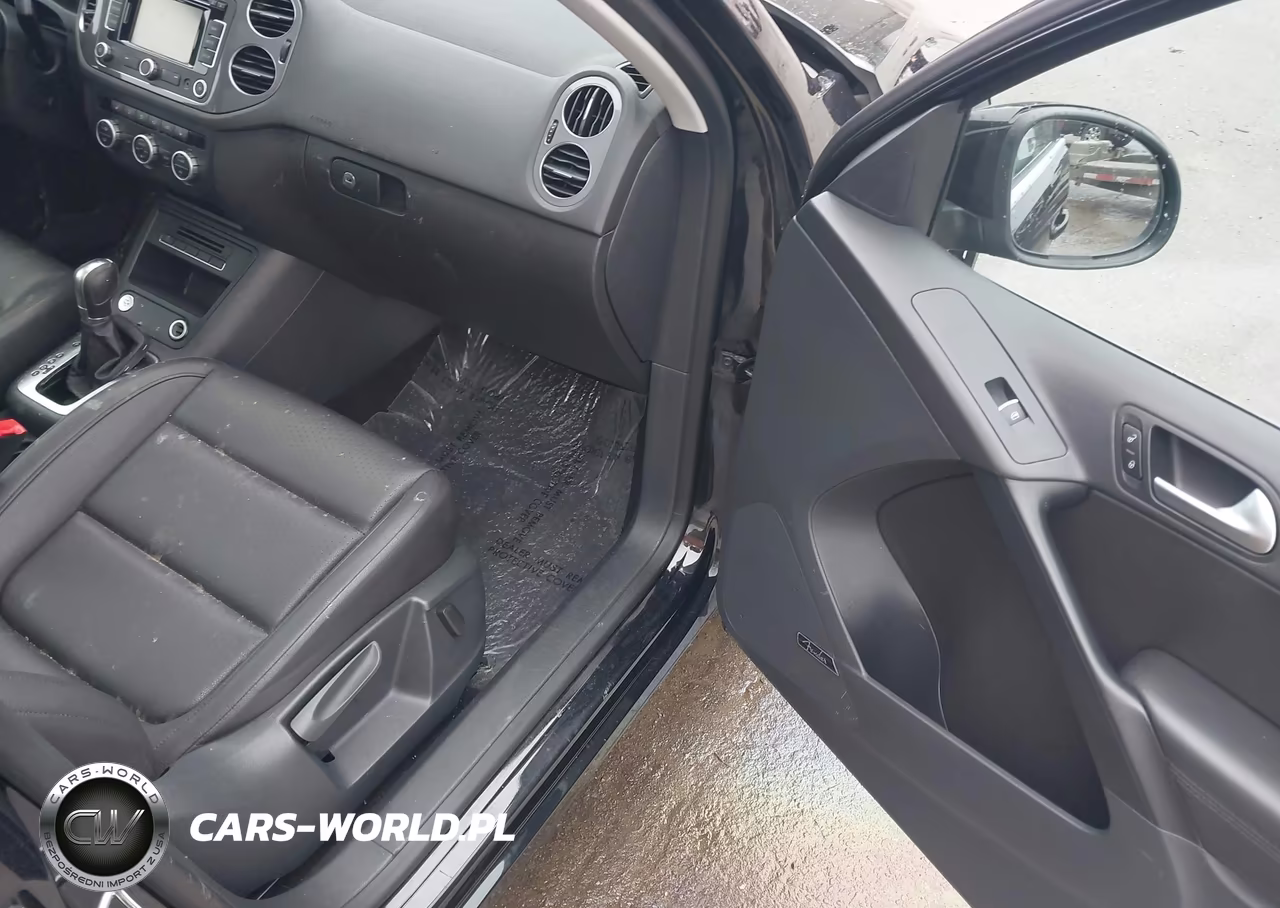 2014 Volkswagen Tiguan Sel VIN:WVGBV3AX8EW611336 - 5