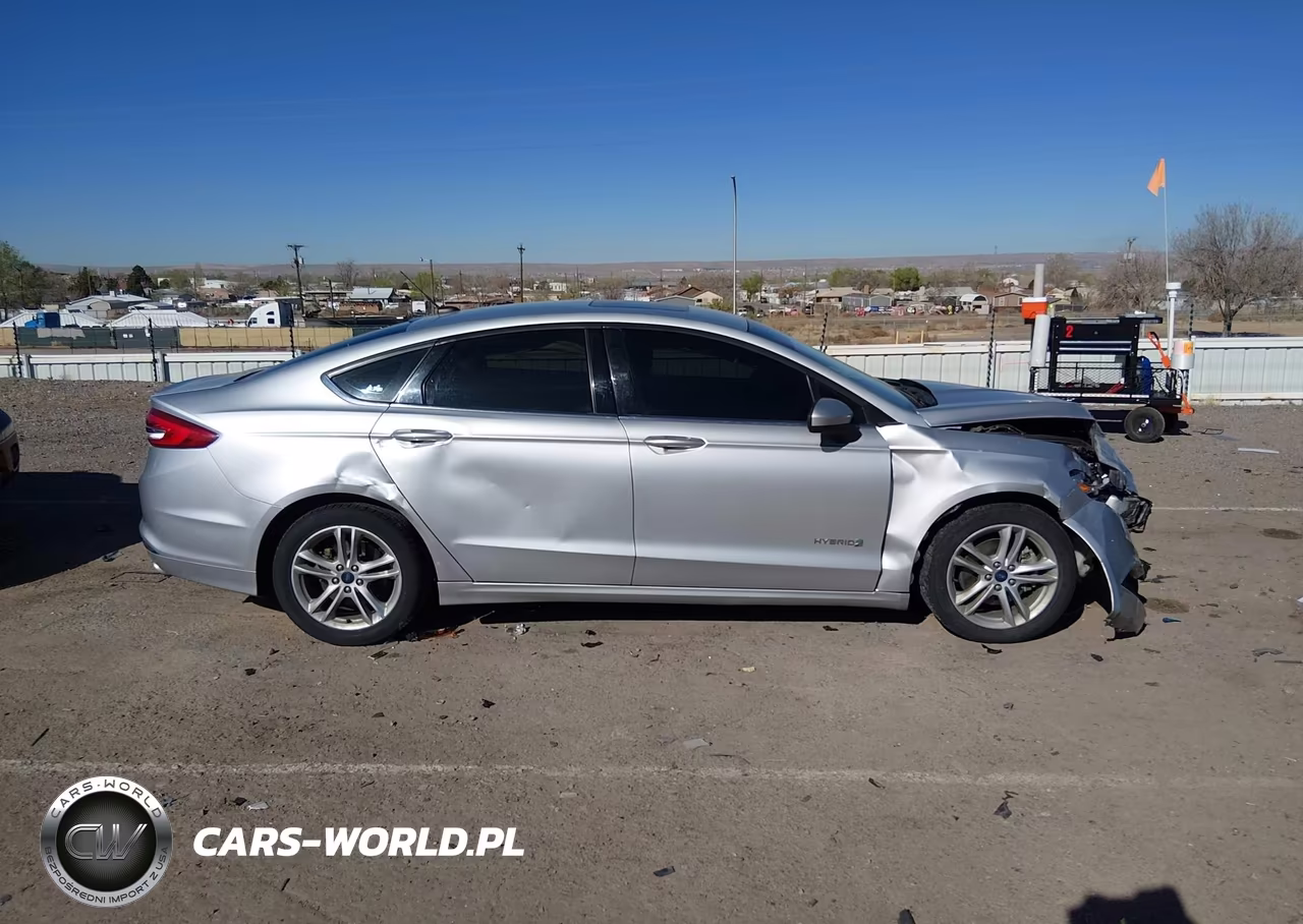 2018 Ford Fusion Hybrid Se VIN:3FA6P0LU1JR234577 - 13