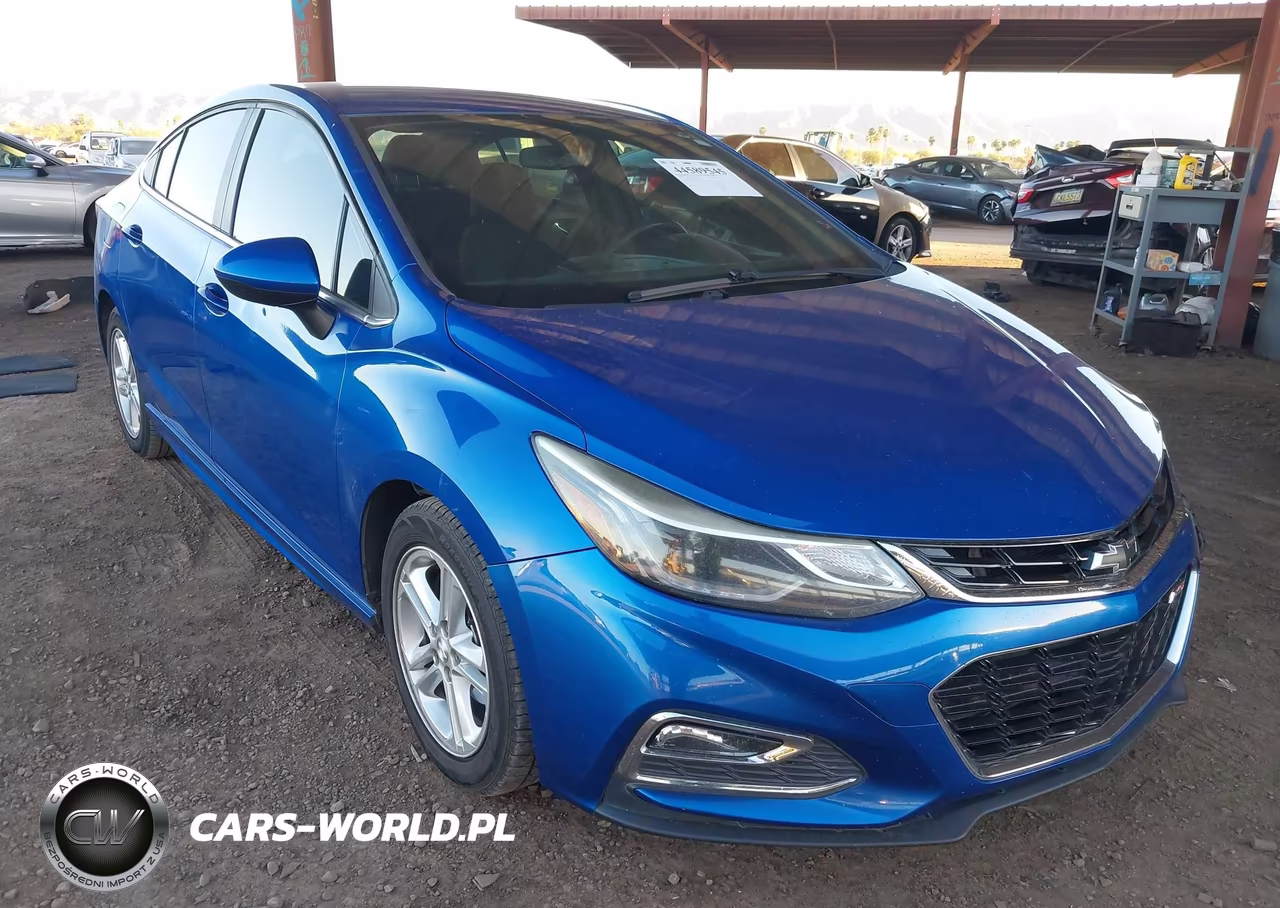 2018 Chevrolet Cruze Lt Auto – zdjęcie 1 z 16