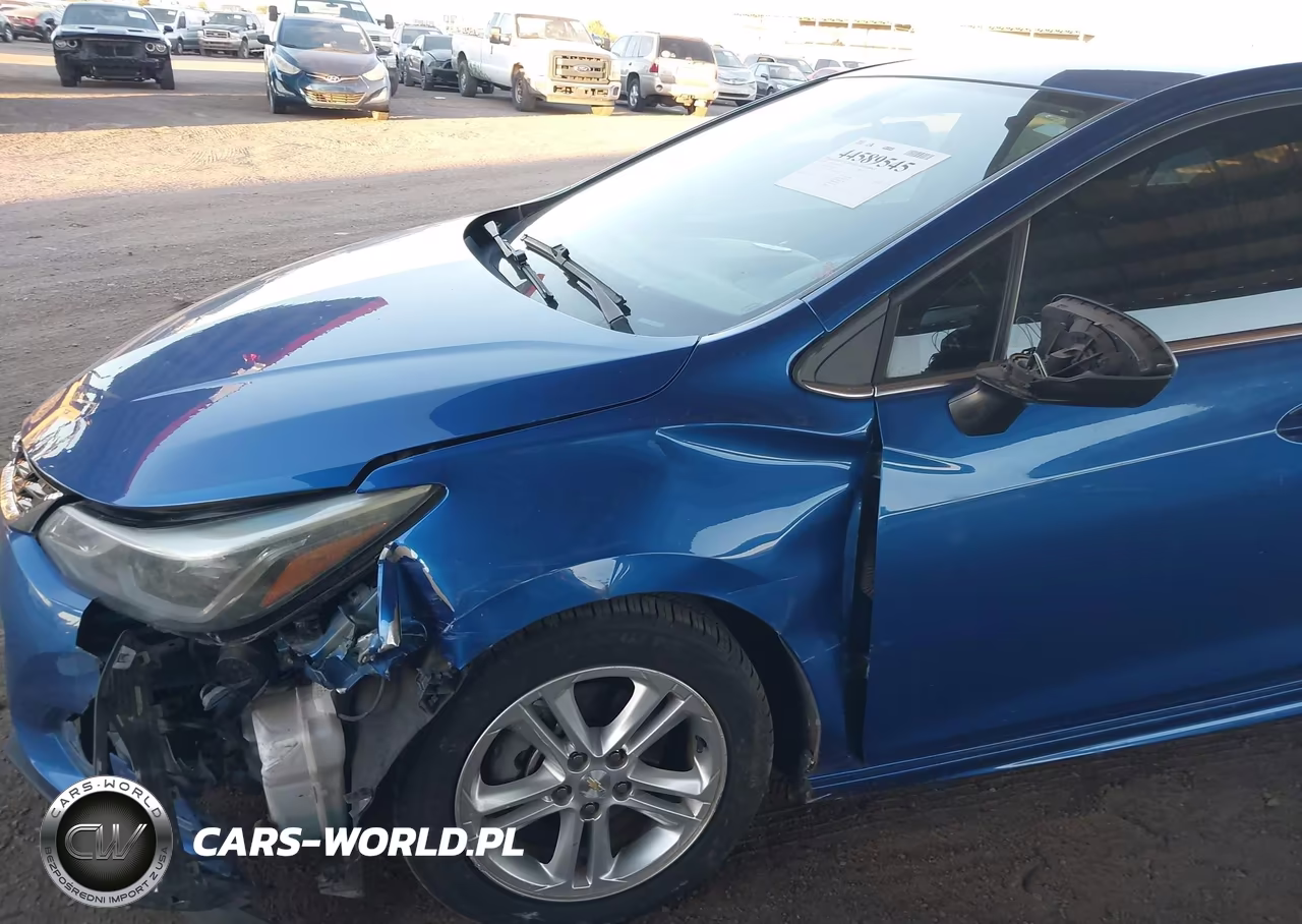 2018 Chevrolet Cruze Lt Auto VIN:1G1BE5SM2J7128197 - 6