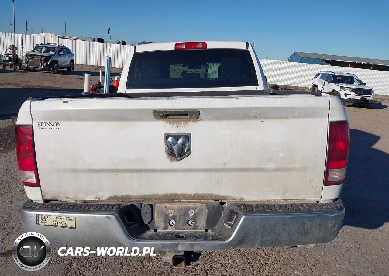 2019 Ram 1500 Classic Tradesman 4X2 6'4 Box VIN:1C6RR6FG3KS574322 - 16