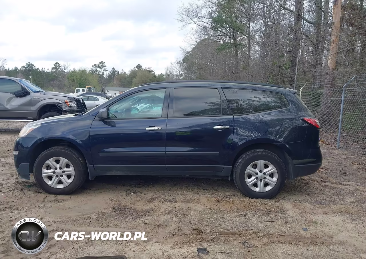 2017 Chevrolet Traverse Ls VIN:1GNKRFED7HJ259630 - 14