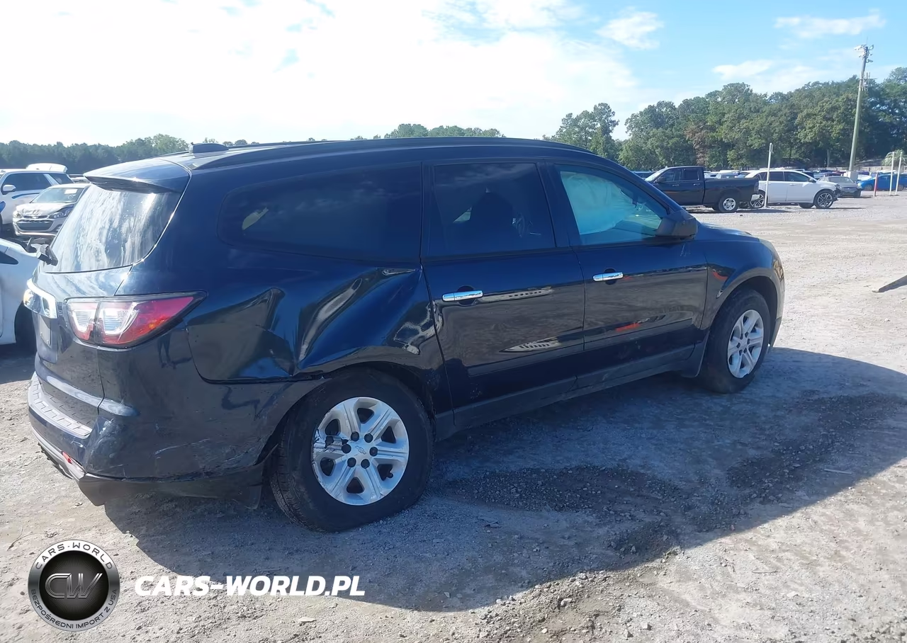 2017 Chevrolet Traverse Ls VIN:1GNKRFED7HJ259630 - 4