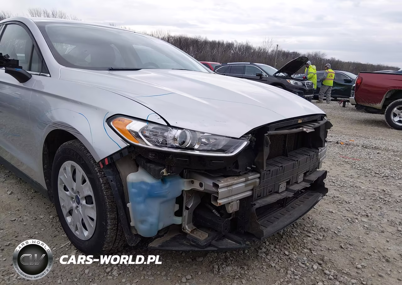 2013 Ford Fusion S VIN:3FA6P0G79DR213713 - 14