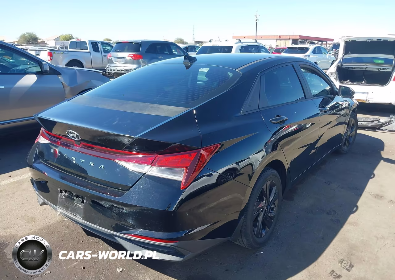 2022 Hyundai Elantra Sel VIN:KMHLS4AG7NU216899 - 4