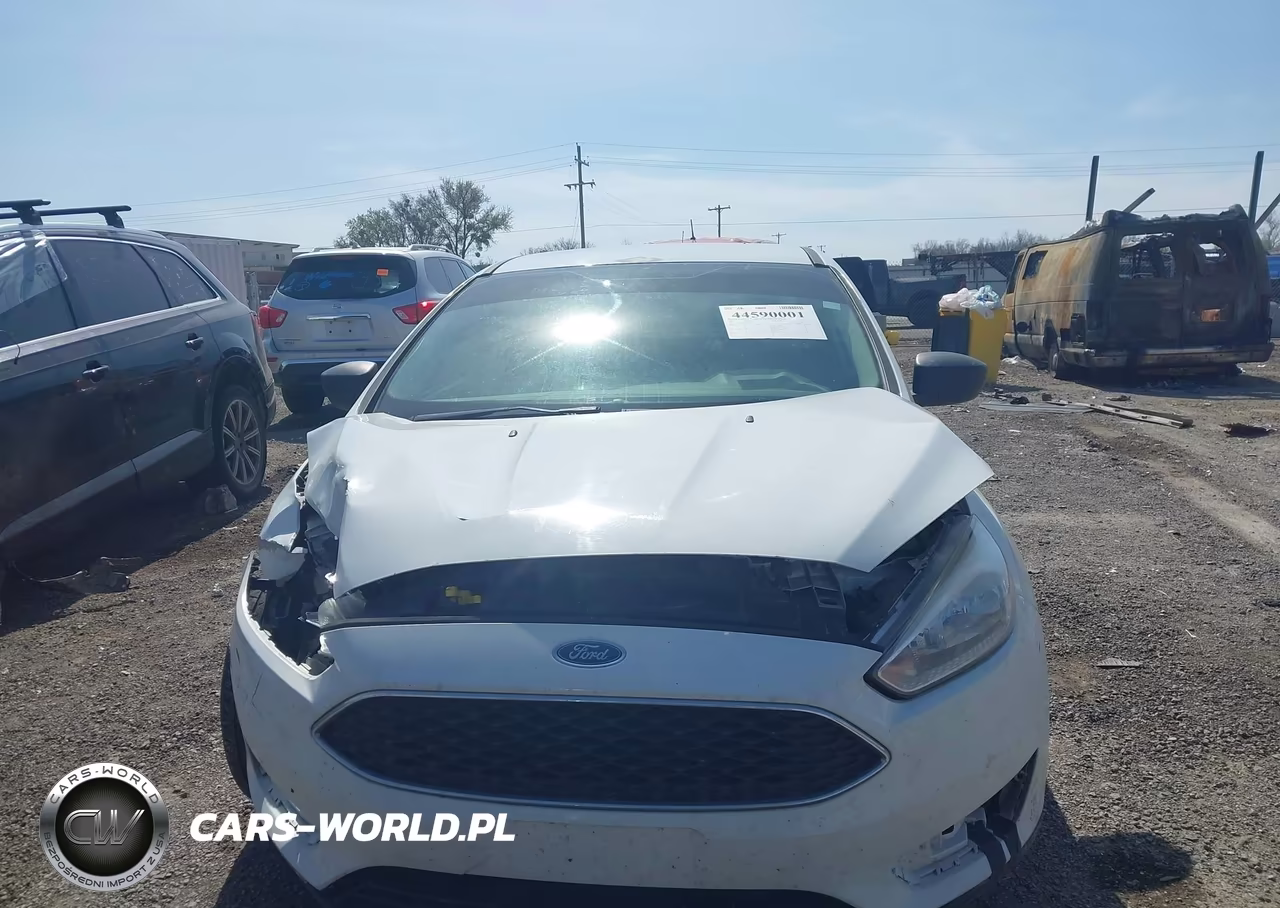2017 Ford Focus S VIN:1FADP3E24HL282085 - 11