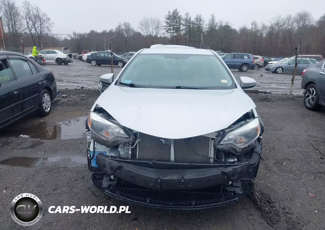 2015 Toyota Corolla Le Plus VIN:2T1BURHE5FC417159 - 12
