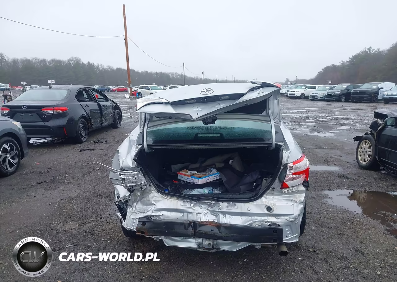 2015 Toyota Corolla Le Plus VIN:2T1BURHE5FC417159 - 16