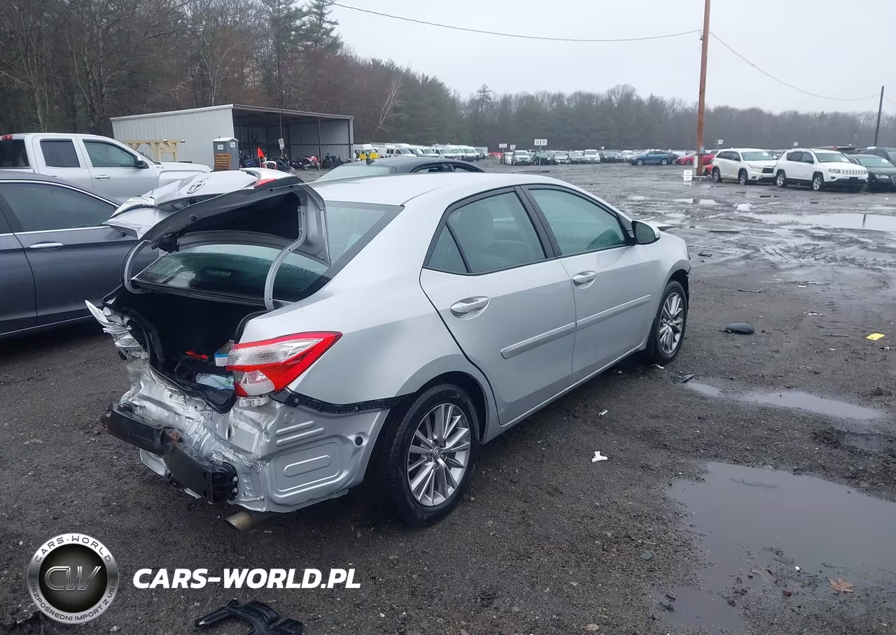 2015 Toyota Corolla Le Plus VIN:2T1BURHE5FC417159 - 4
