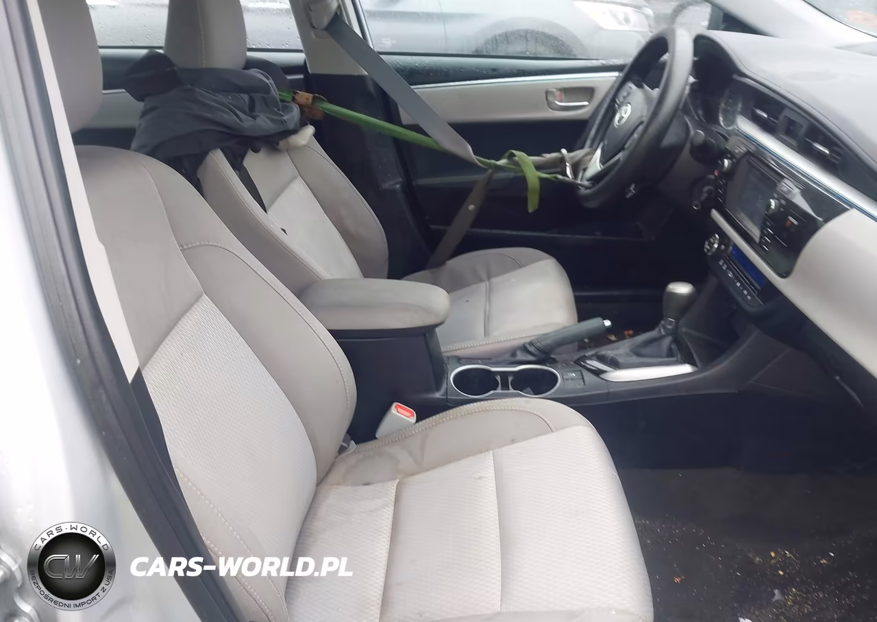2015 Toyota Corolla Le Plus VIN:2T1BURHE5FC417159 - 5