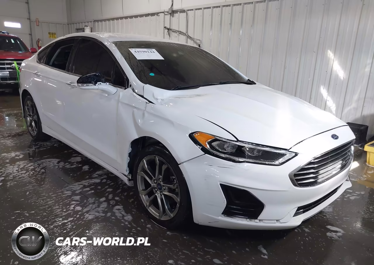 2020 Ford Fusion Sel