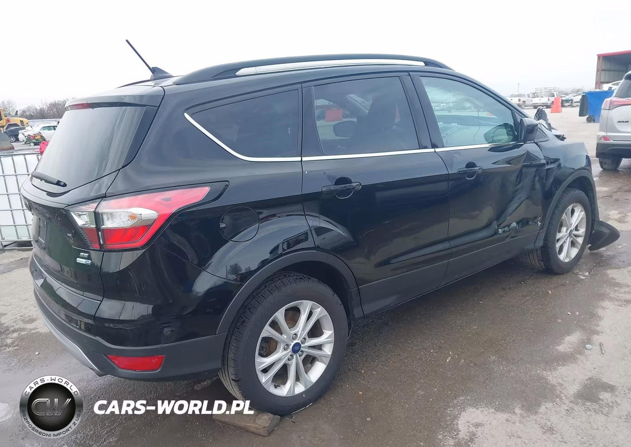 2018 Ford Escape Se VIN:1FMCU9GD9JUB25017 - 4