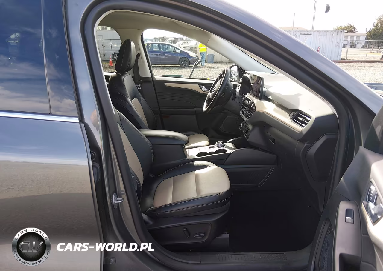 2022 Ford Escape Titanium VIN:1FMCU9J99NUB58562 - 5