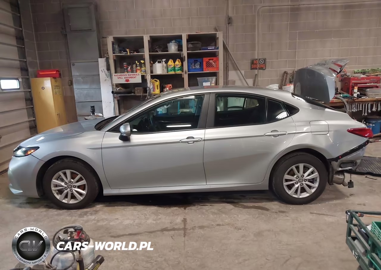 2025 Toyota Camry Le VIN:4T1DBADK8SU002907 - 15
