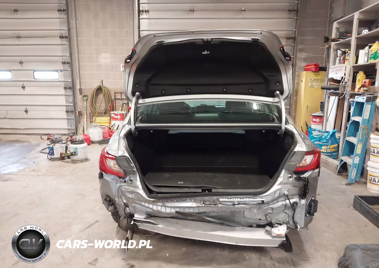 2025 Toyota Camry Le VIN:4T1DBADK8SU002907 - 17