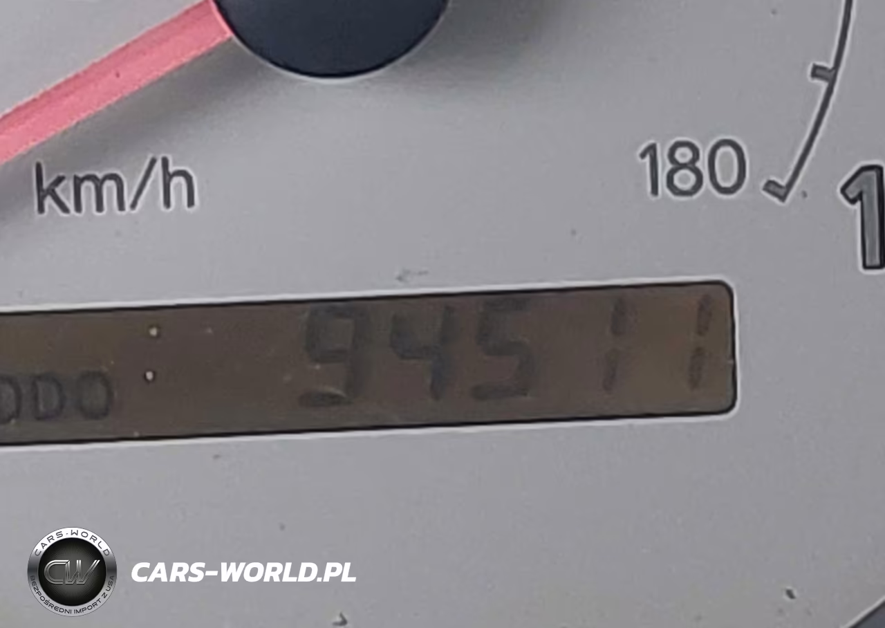 1999 Toyota Corolla Le VIN:1NXBR12E4XZ212928 - 16