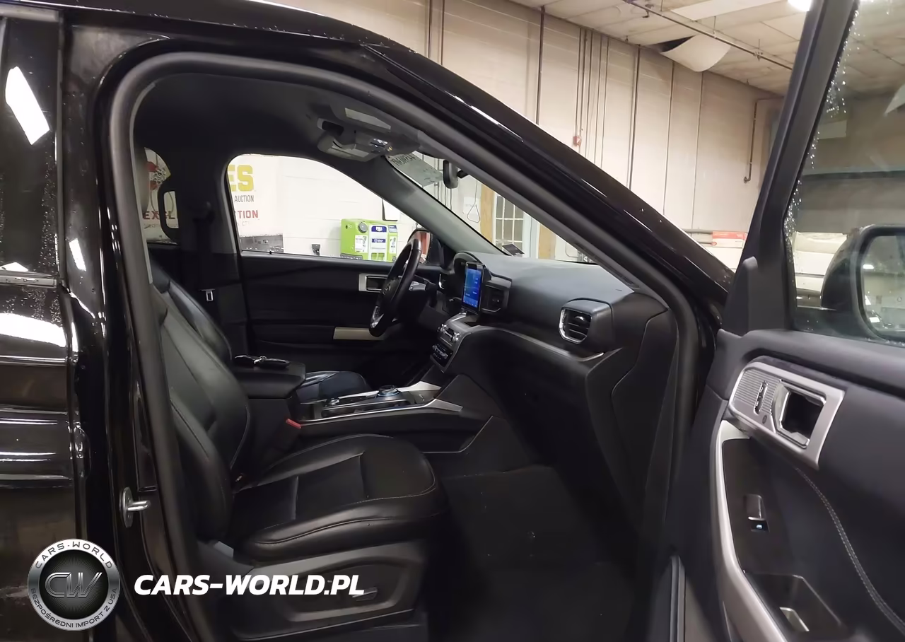 2022 Ford Explorer Xlt VIN:1FMSK8DH7NGB82677 - 5