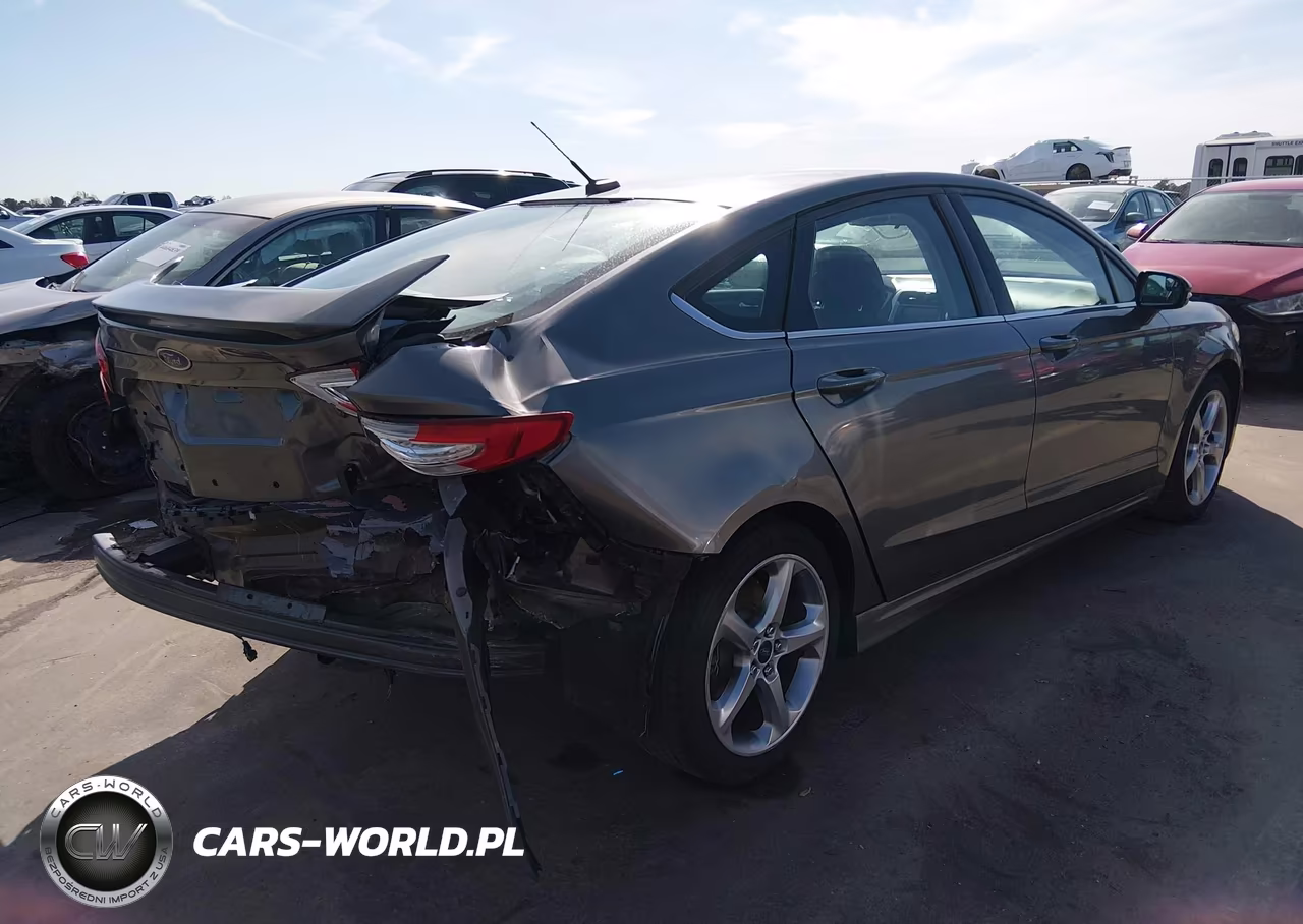 2013 Ford Fusion Se VIN:3FA6P0H90DR388593 - 4