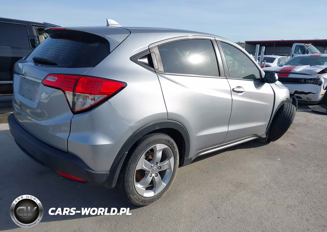 2019 Honda Hr-V Lx VIN:3CZRU5H32KG710212 - 4
