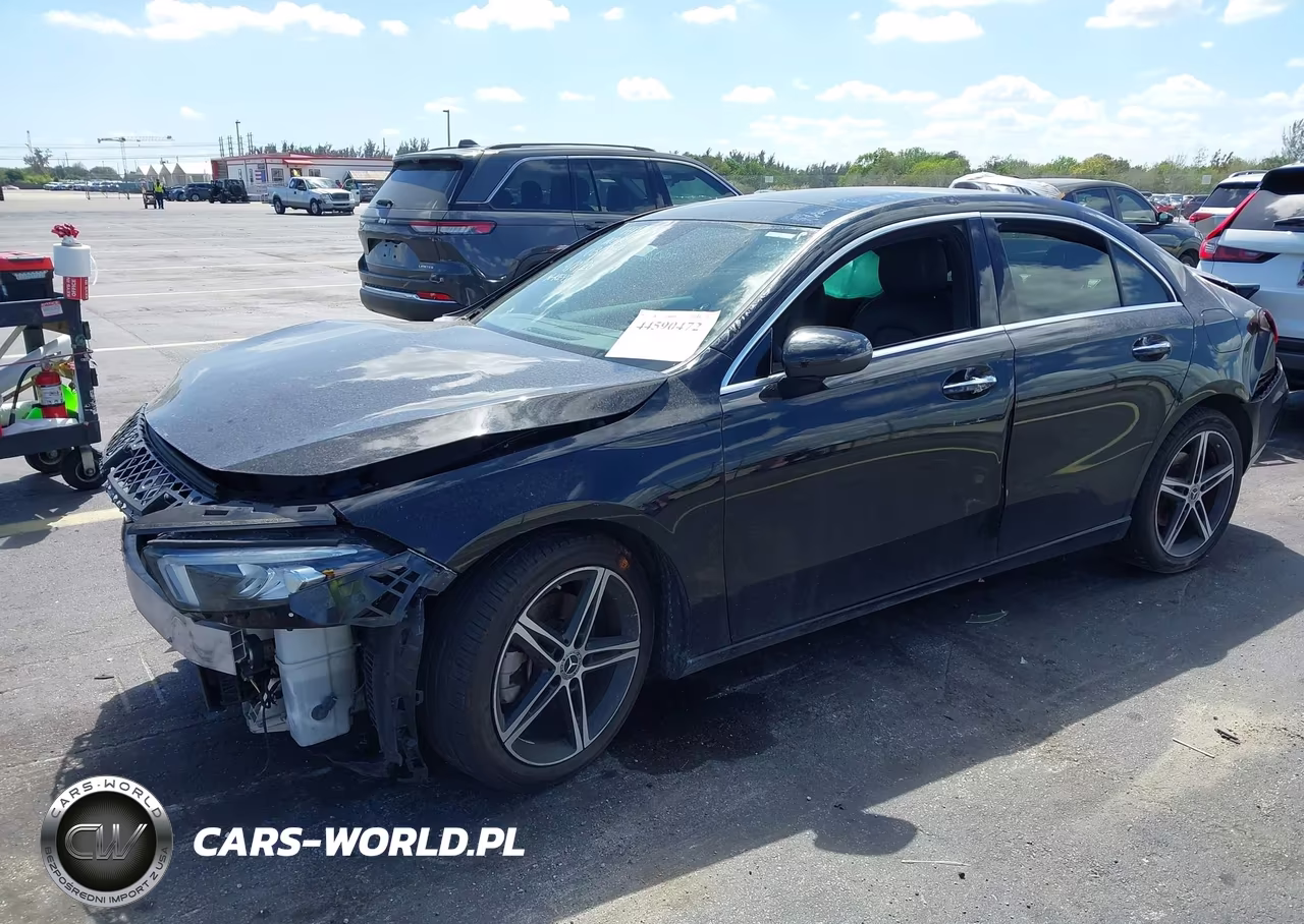 2019 Mercedes-Benz A 220 VIN:WDD3G4EB9KW031859 - 2