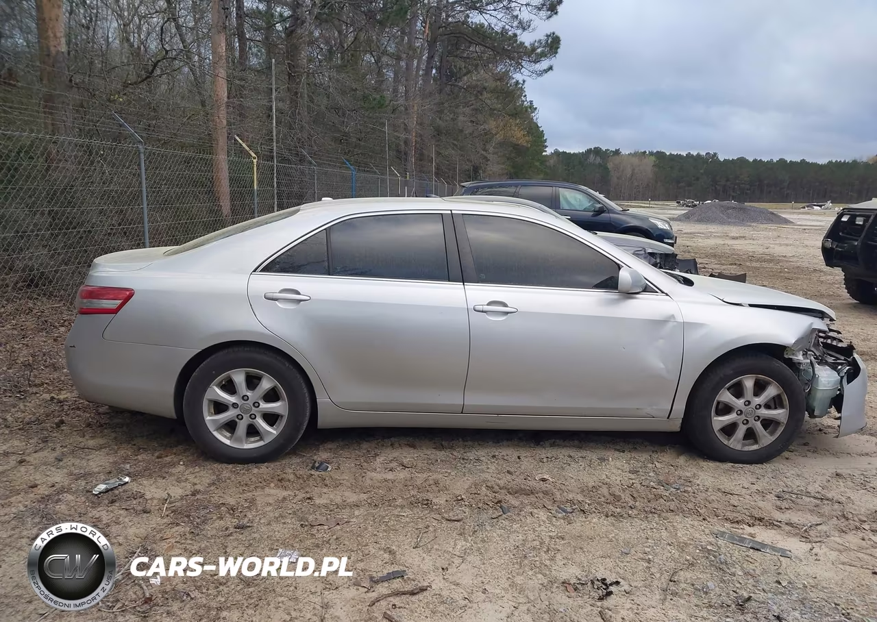 2011 Toyota Camry Le VIN:4T1BF3EK1BU211346 - 13