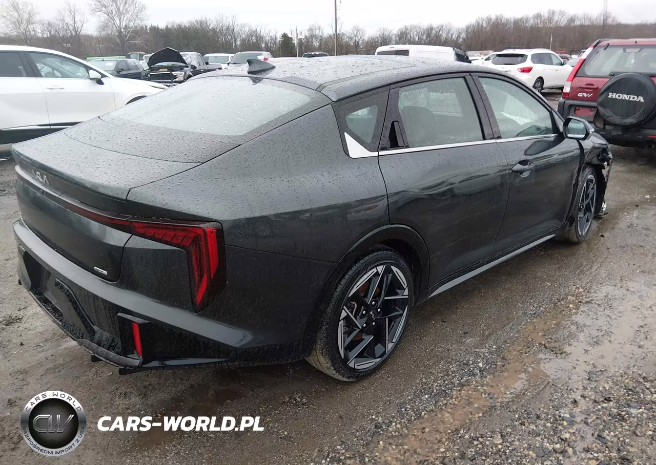 2025 Kia K4 Gt-Line VIN:3KPFW4DE1SE047425 - 4