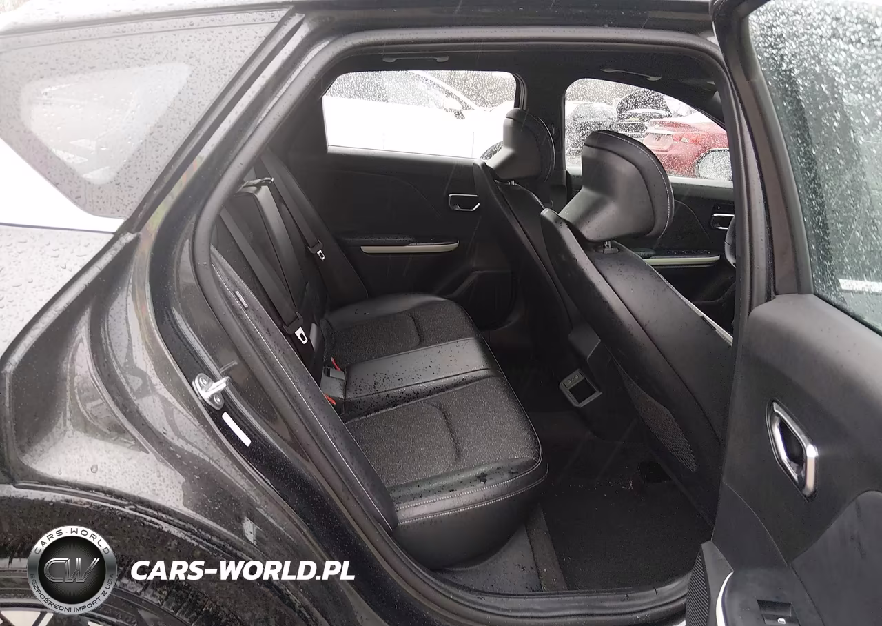 2025 Kia K4 Gt-Line VIN:3KPFW4DE1SE047425 - 8