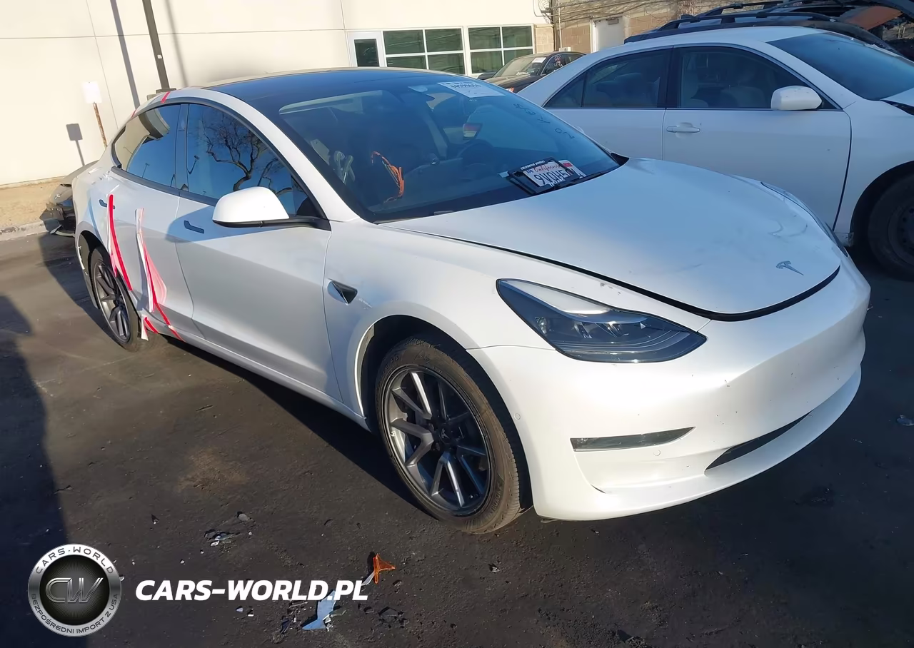 2021 Tesla Model 3 Standard Range Plus Rear-Wheel Drive