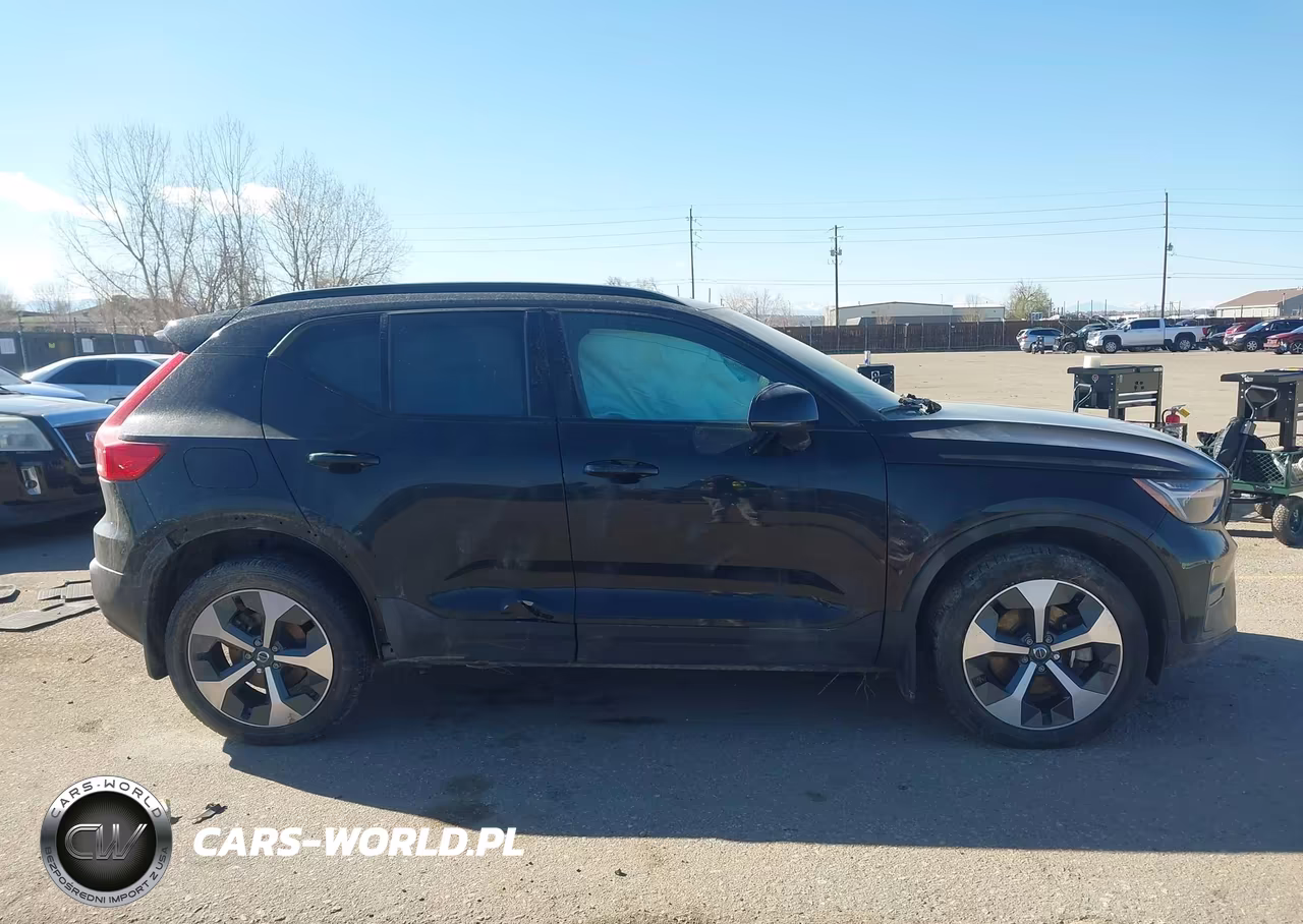 2024 Volvo Xc40 B5 Core Dark Theme VIN:YV4L12UK0R2231545 - 13