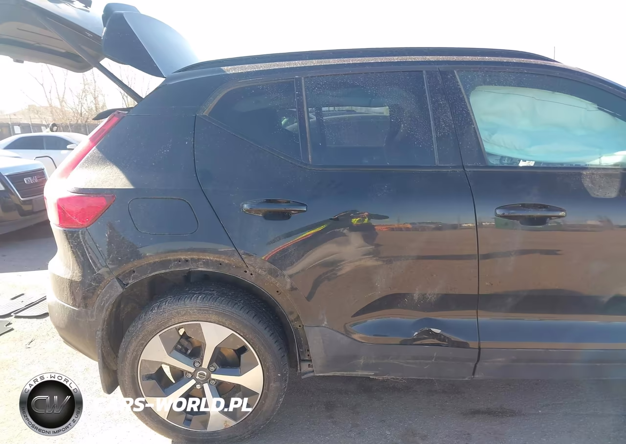 2024 Volvo Xc40 B5 Core Dark Theme VIN:YV4L12UK0R2231545 - 6