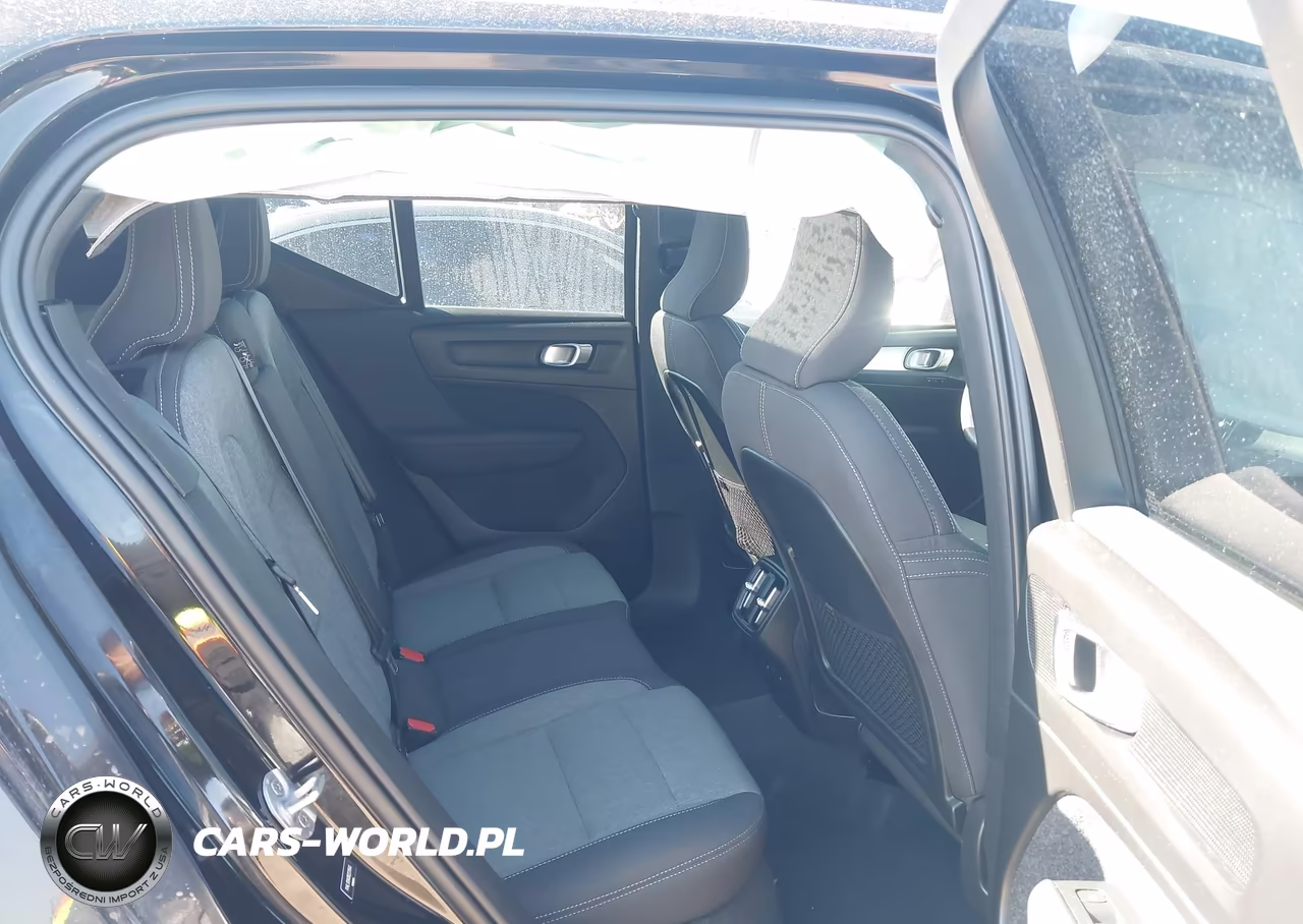 2024 Volvo Xc40 B5 Core Dark Theme VIN:YV4L12UK0R2231545 - 8