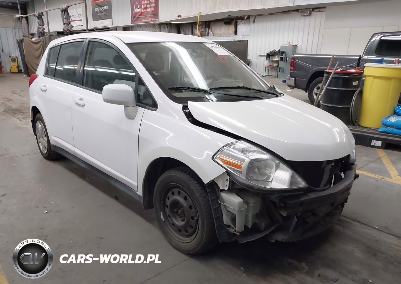 2010 Nissan Versa 1.8S