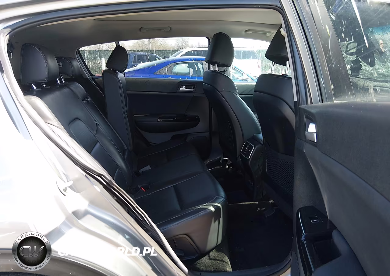 2020 Kia Sportage Ex VIN:KNDPN3AC5L7634023 - 8