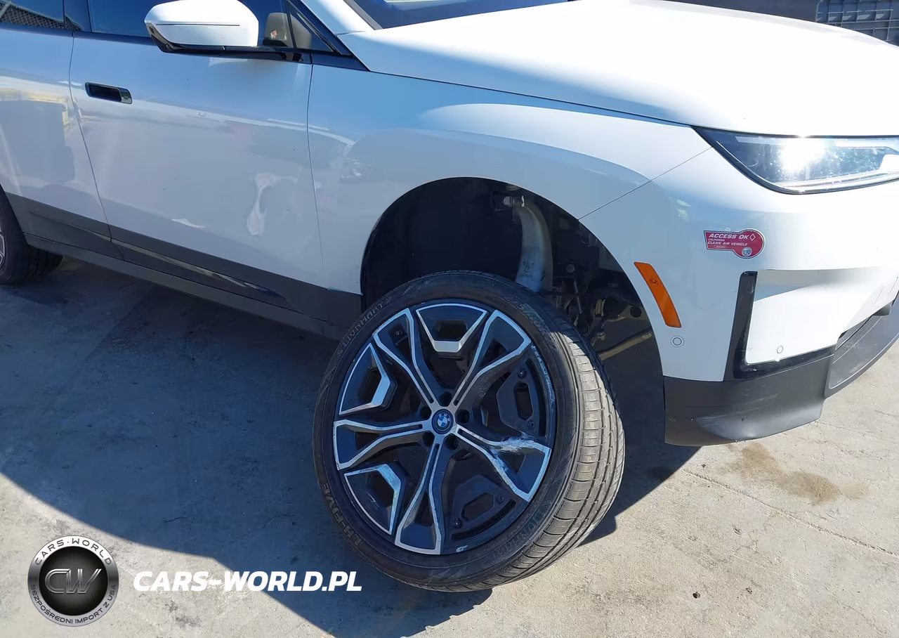 2024 BMW Ix xDrive50 VIN:WB523CF08RCN19734 - 6