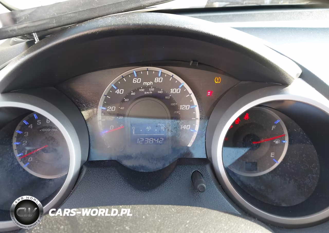 2011 Honda Fit Sport VIN:JHMGE8H57BC026304 - 7
