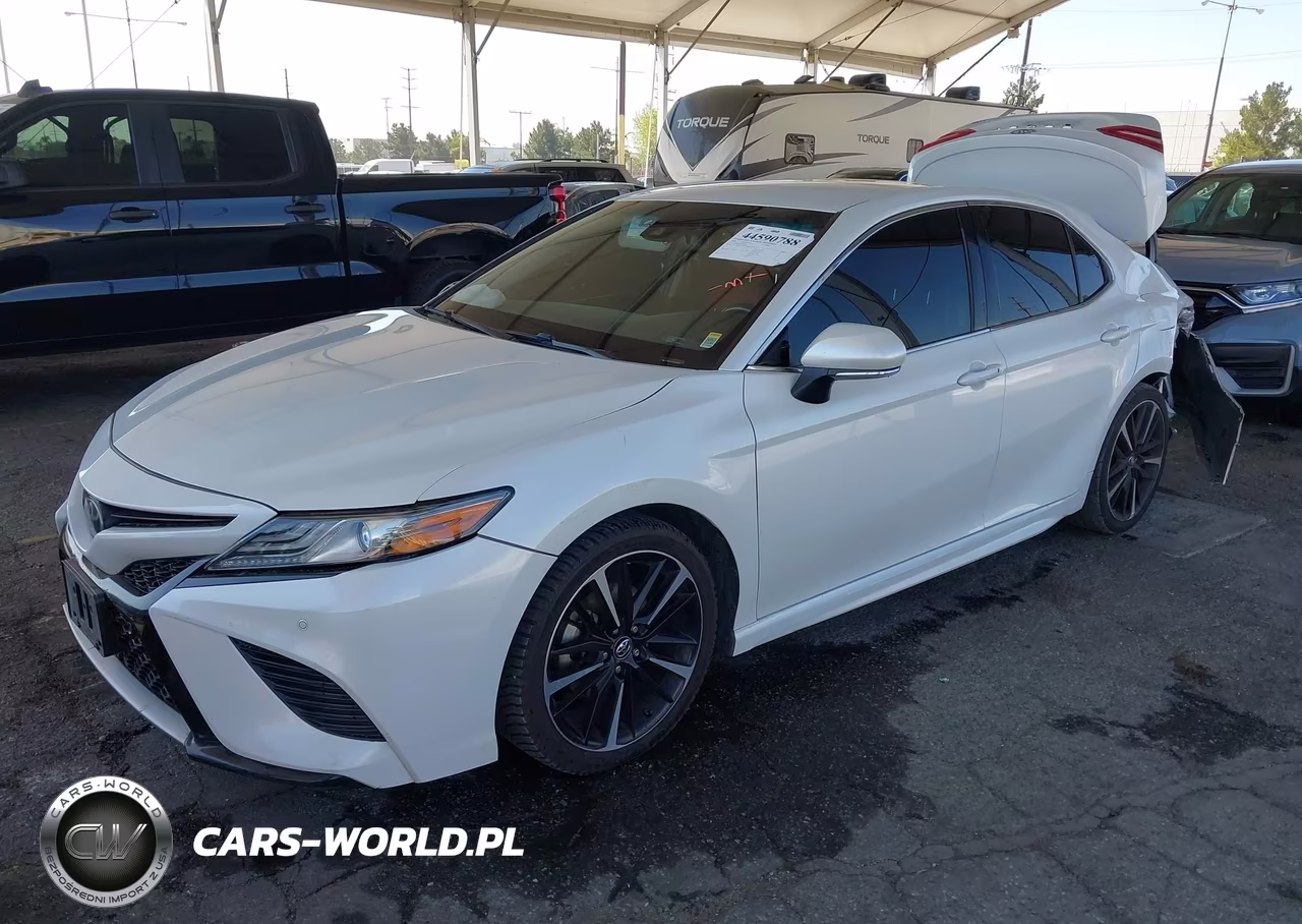 2018 Toyota Camry Xse VIN:4T1B61HK3JU134624 - 2