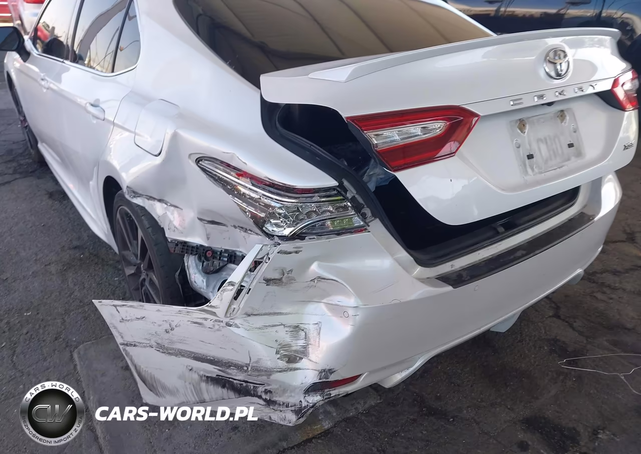 2018 Toyota Camry Xse VIN:4T1B61HK3JU134624 - 6