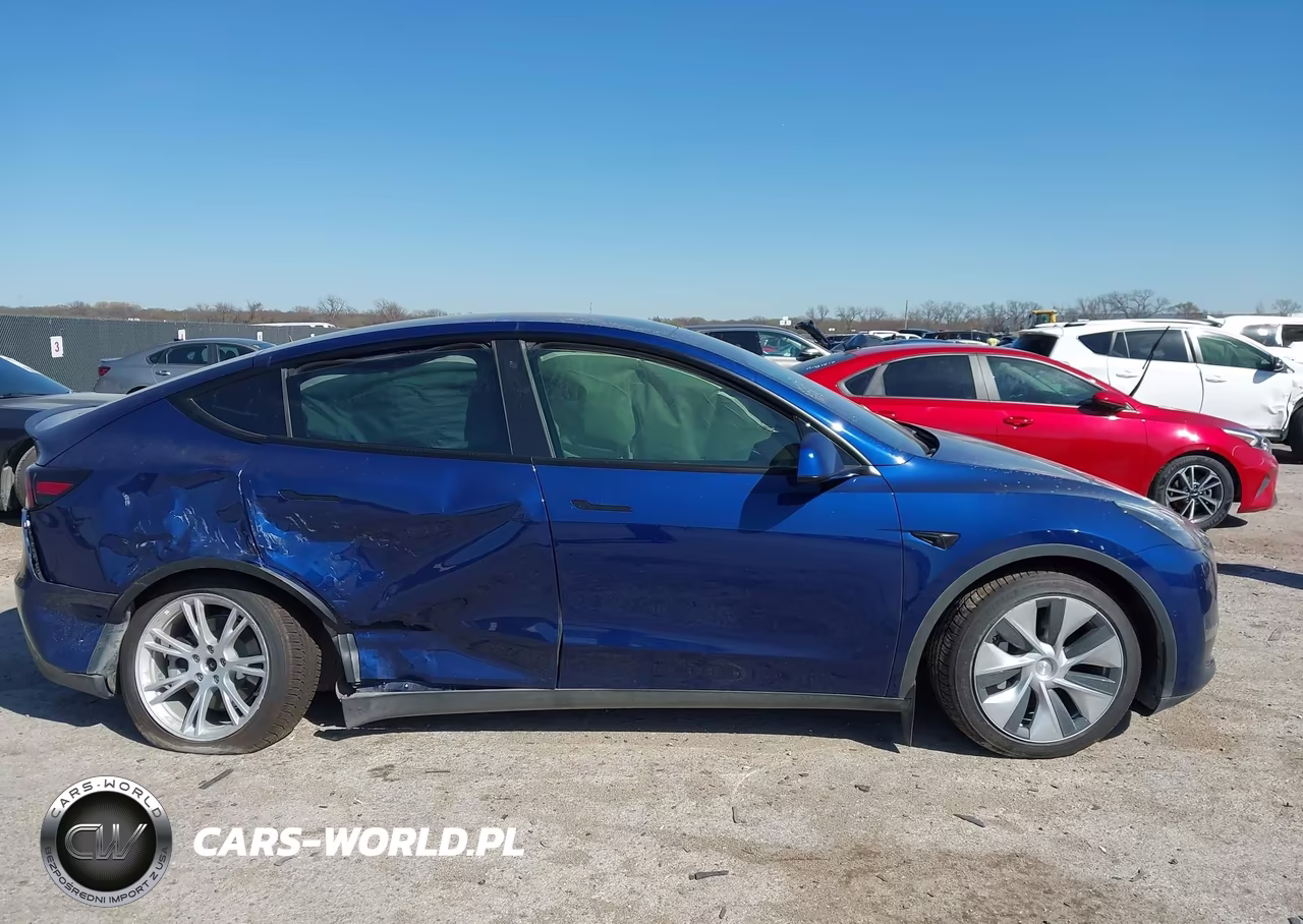 2022 Tesla Model Y Long Range Dual Motor All-Wheel Drive VIN:7SAYGAEE0NF428929 - 12