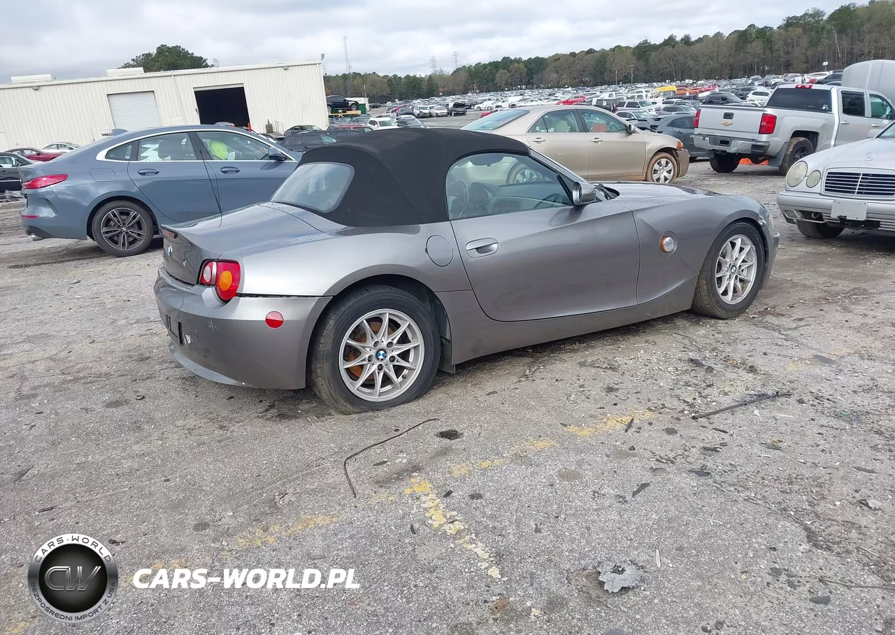 2003 BMW Z4 2.5I VIN:4USBT33433LR62032 - 4