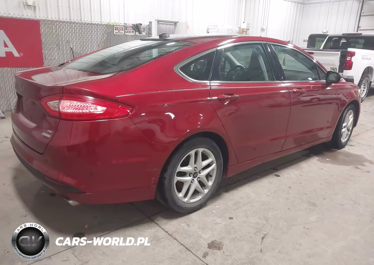 2013 Ford Fusion Se VIN:3FA6P0HR9DR379004 - 4