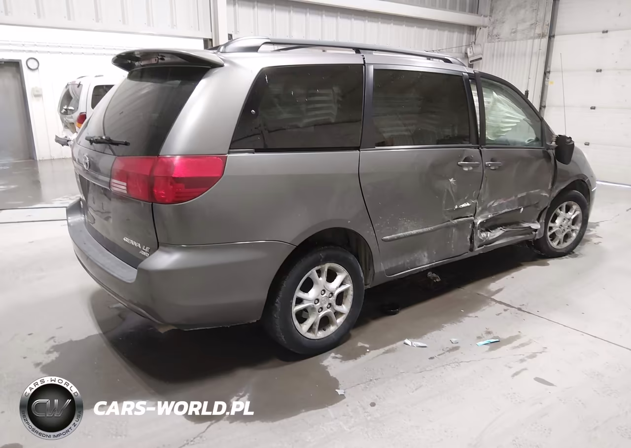 2005 Toyota Sienna Le VIN:5TDBA23C95S039861 - 4