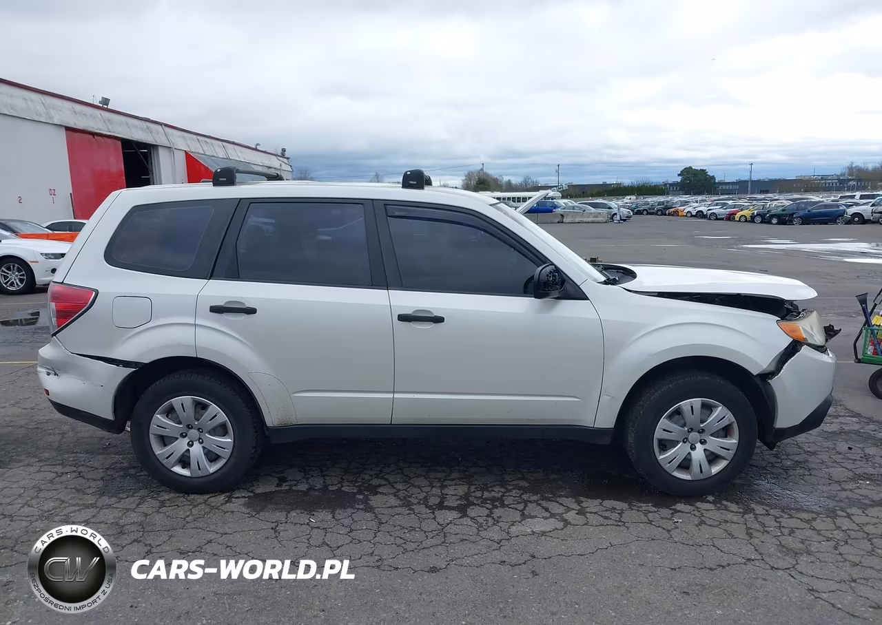 2013 Subaru Forester 2.5X VIN:JF2SHBAC6DH436642 - 13