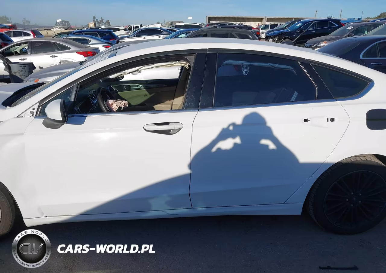 2017 Ford Fusion Hybrid Se VIN:3FA6P0LU8HR250138 - 15