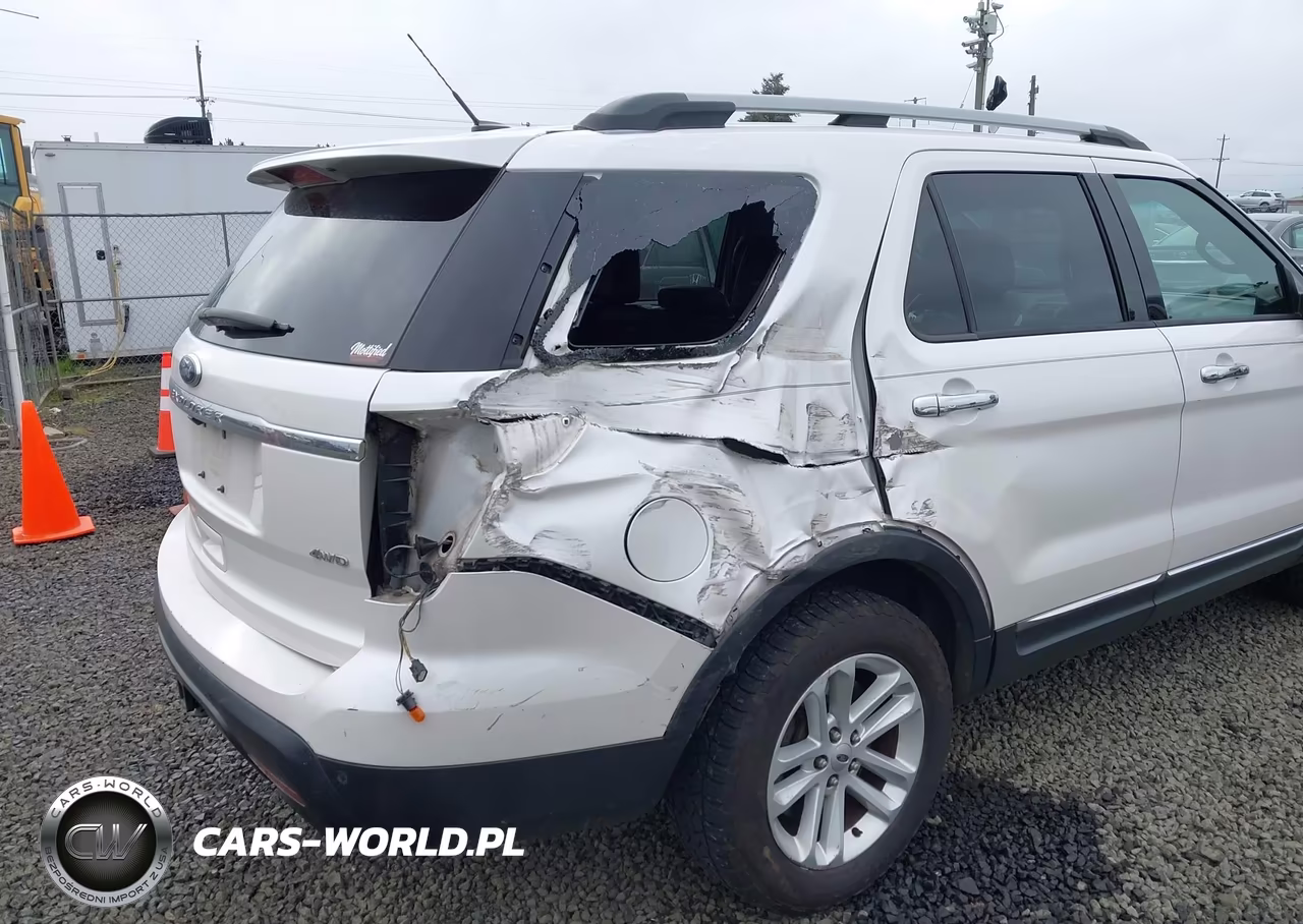 2015 Ford Explorer Xlt VIN:1FM5K8D80FGC25979 - 12