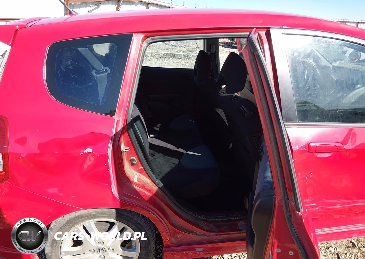2007 Honda Fit Sport VIN:JHMGD38687S064569 - 8